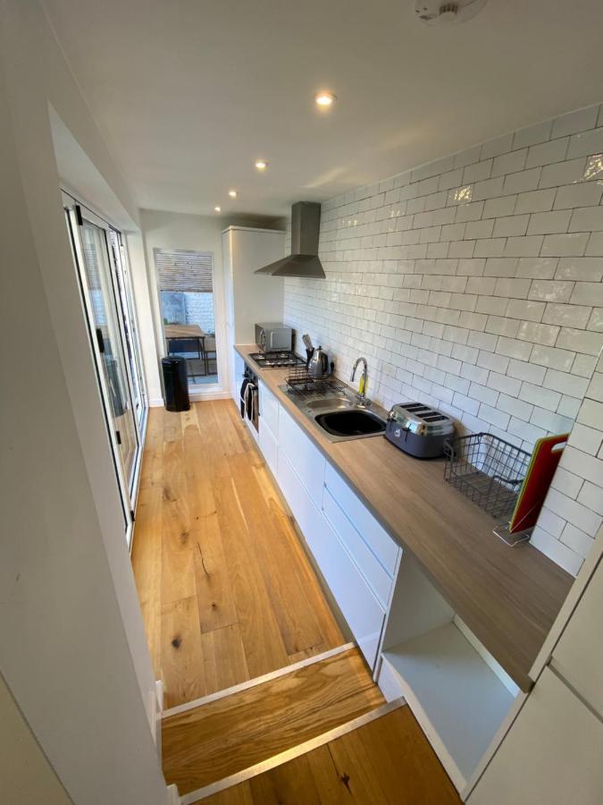 Stylish 2 Bedroom Cottage, Close To Town Centre Worthing Kültér fotó