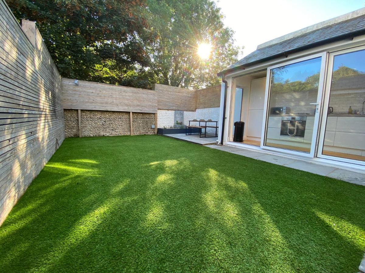 Stylish 2 Bedroom Cottage, Close To Town Centre Worthing Kültér fotó